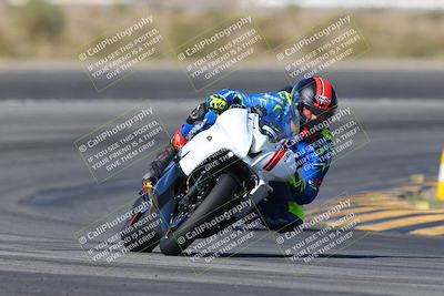 media/Mar-24-2025-Moto Forza (Mon) [[57ce5c5cff]]/1-Advanced Group/Session 2 Turn 11/